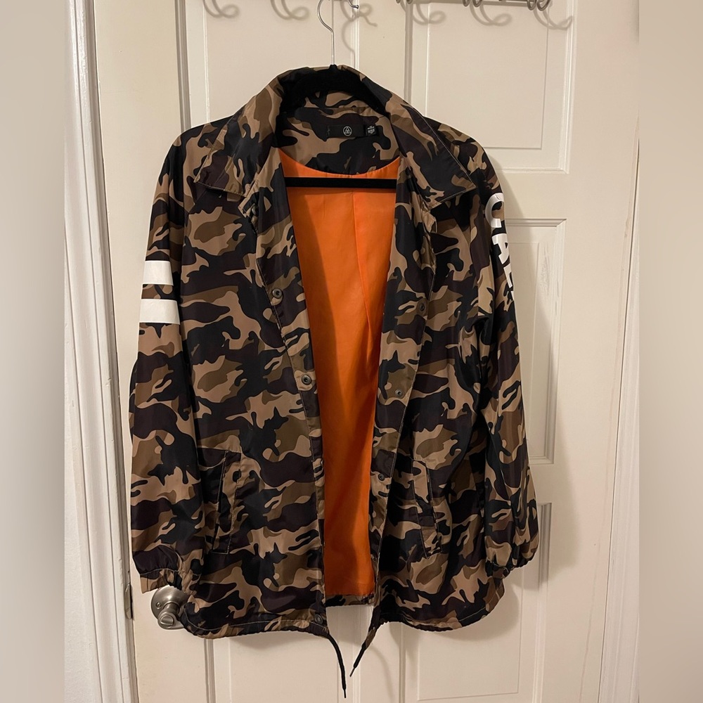 Missguided camo windbreaker
